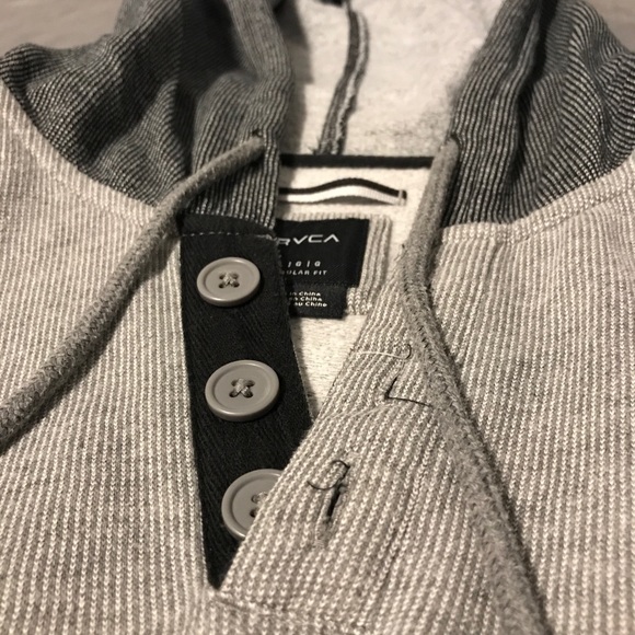 RVCA Hoodie - Picture 3 of 4